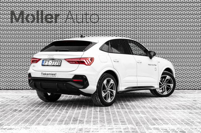 Audi q3 store s line white