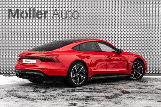 Audi e tron 350 kw hot sale