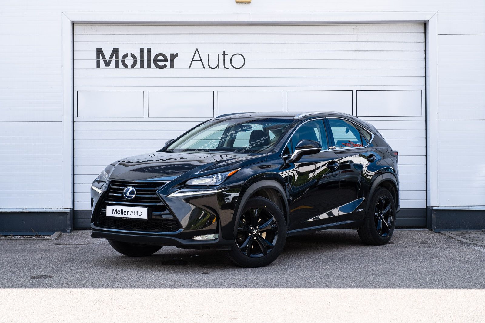 Lexus NX 300h 2.5 145kW | Moller Auto - Latvija